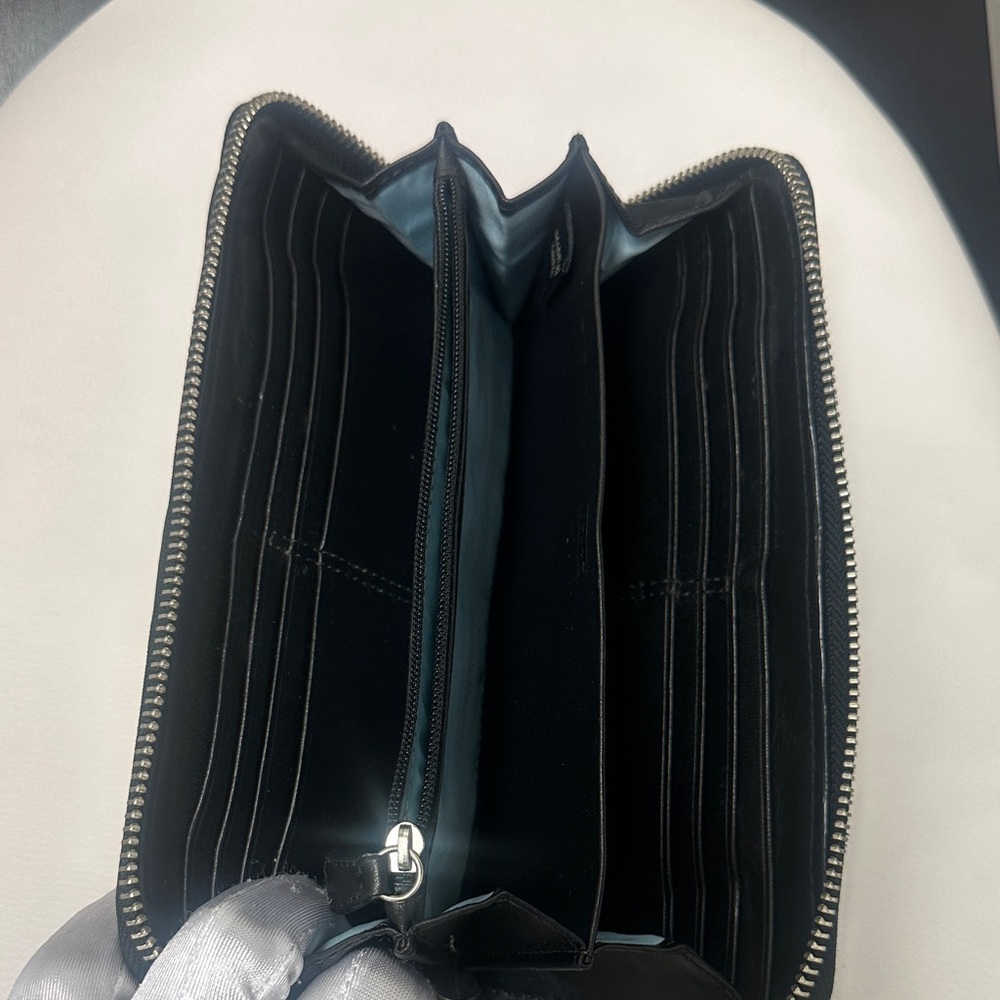 Coach Signature Canvas ZOE double buckle Wallet in black & gray, Silver Accents - Picture 4 of 14